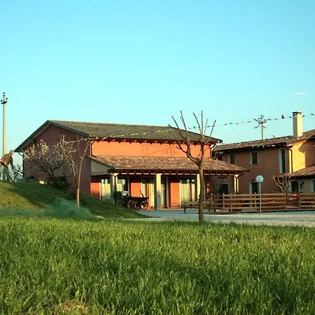 Κατάλυμα σε φάρμα Agriturismo Al Capitellon
