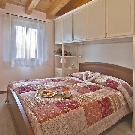 Agriturismo Al Capitellon * 스코르제